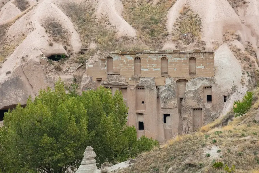 Igrejas rupestres escavadas na rocha em Göreme, na Capadócia
